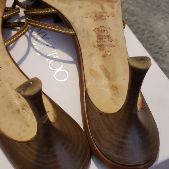 JIMMY Choo - Picture 3 of 5